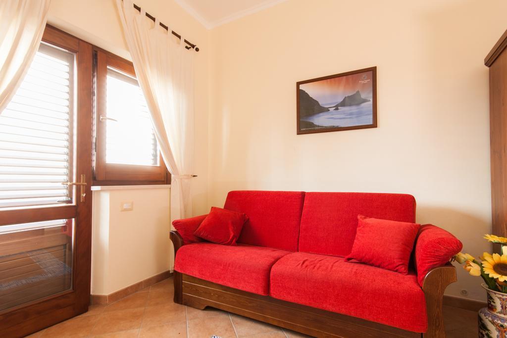 Casa Vacanze S. Marco Valderice Zimmer foto